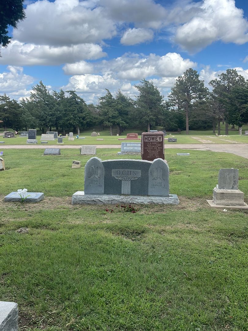 Francis Enno F. Ochs's grave. Photo 1