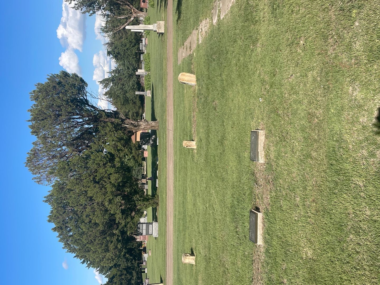 E. Bertram Halling's grave. Photo 1