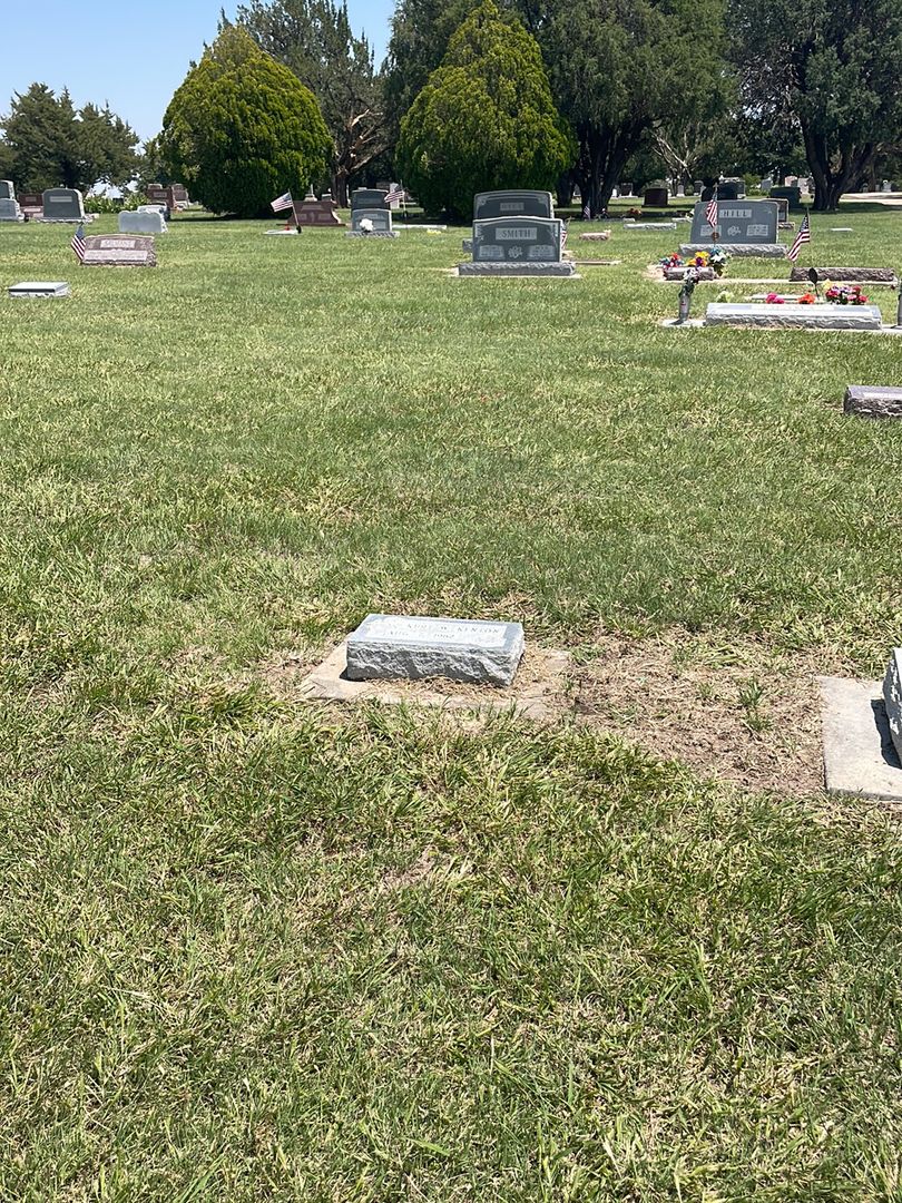 Kurt W. Kenton's grave. Photo 1