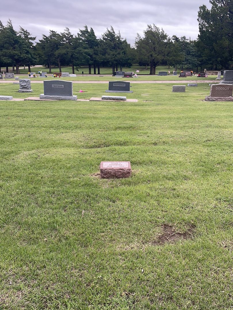 Susan J. Vandervier's grave. Photo 1