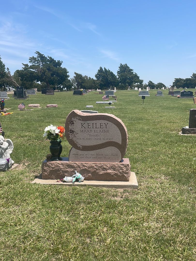 Mary Elaine Poodle Keiley's grave. Photo 1